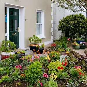  Bed and breakfast Plougastel House